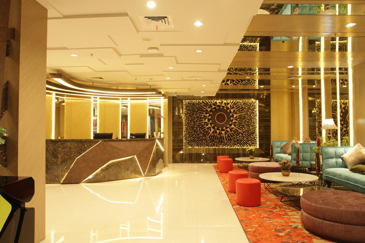 Hotel Daily Inn Jakarta Exterior photo